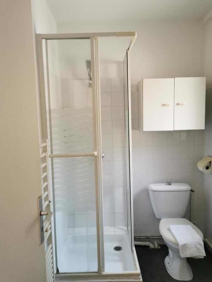 Les De Marie Apartment